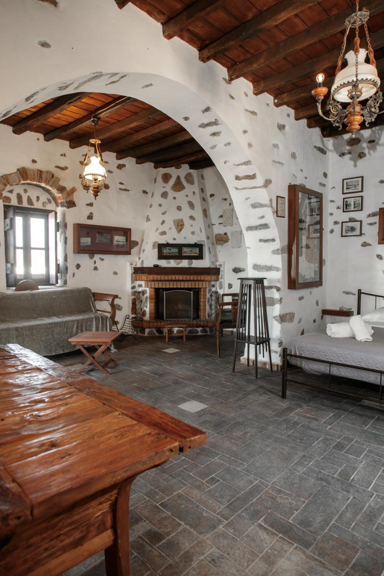 Villa Halaros Castle Glinado Naxos Exterior foto
